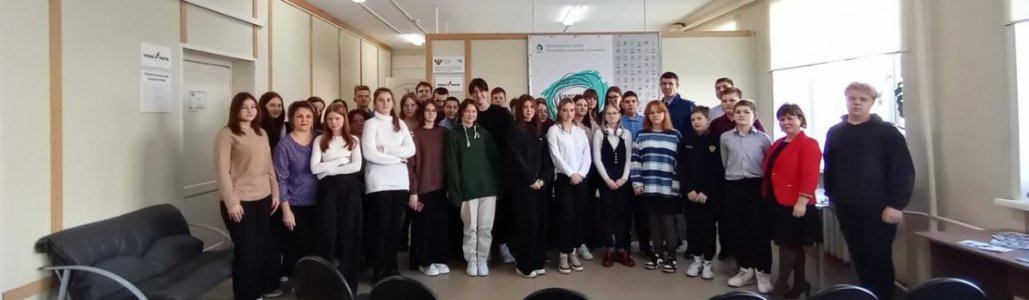 Классная встреча в Новоселовской школе